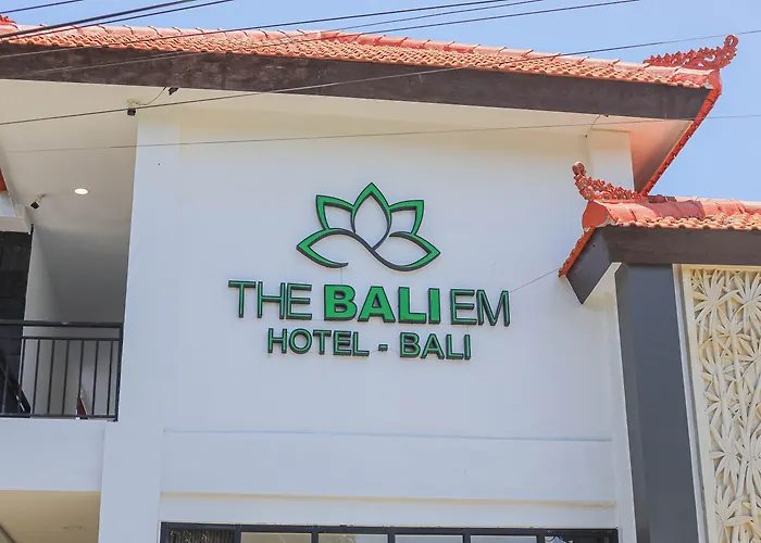 ホテル The Baliem ジンバラン